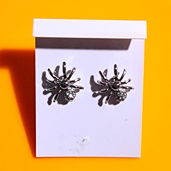 Halloween Jewelry / Spider Earring / Post / Rhinestone Crystal / Rhodium Plated - Picture 5 of 7